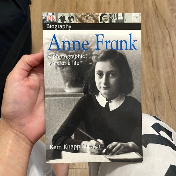 Book for sell - Picture 1 of 3